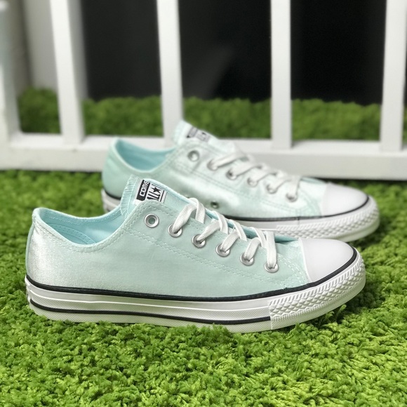 NWT Converse Ctas OX Glacier Blue Green WMNS - Picture 2 of 8